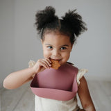 Mushie Bib - Woodchuck